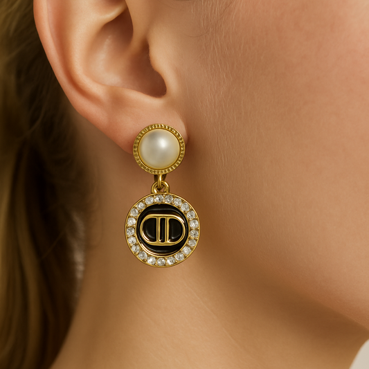 Pearl Noir Dangle